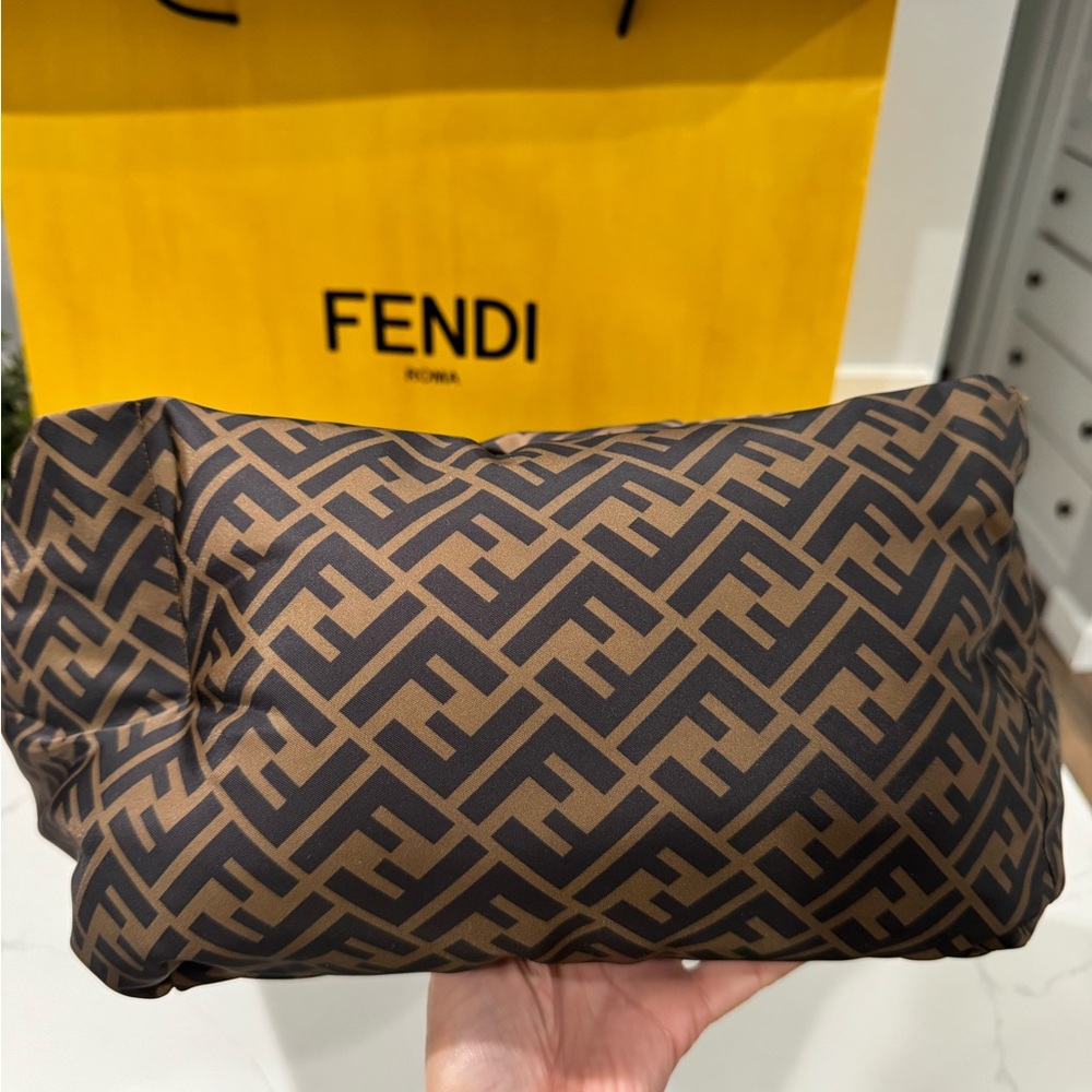 Authentic Fendi Monogram Pet Bed - Picture 7 of 14